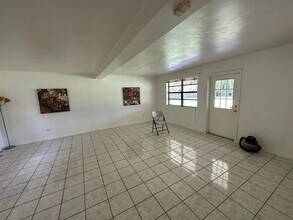 111 NE 148th St in Miami, FL - Building Photo - Building Photo