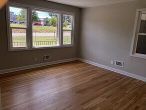 5 Monaview St in Greenville, SC - Building Photo - Building Photo