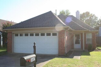 5497 Steffani Dr in Southaven, MS - Building Photo - Building Photo