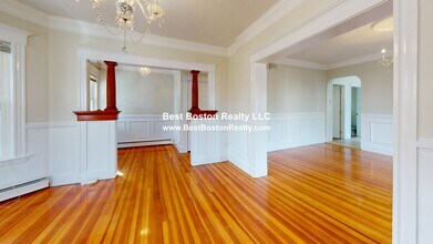 11 Stanley Ave in Medford, MA - Building Photo - Building Photo