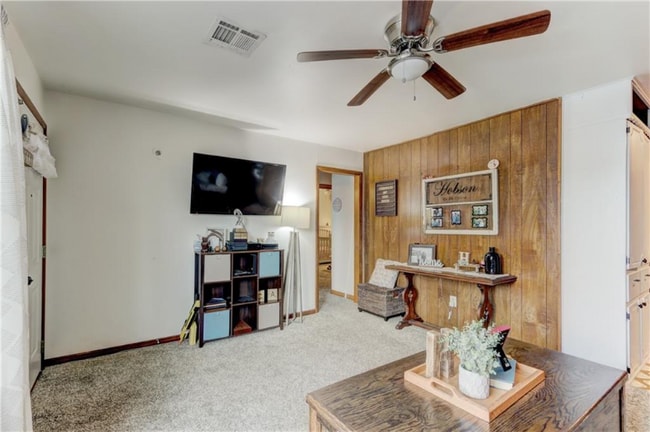 7112 NW 45th St in Bethany, OK - Building Photo - Building Photo