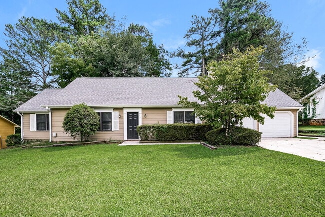 613 Almand Branch Rd SE