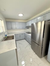 663 Redwood Dr in Clarksville, IN - Building Photo - Building Photo