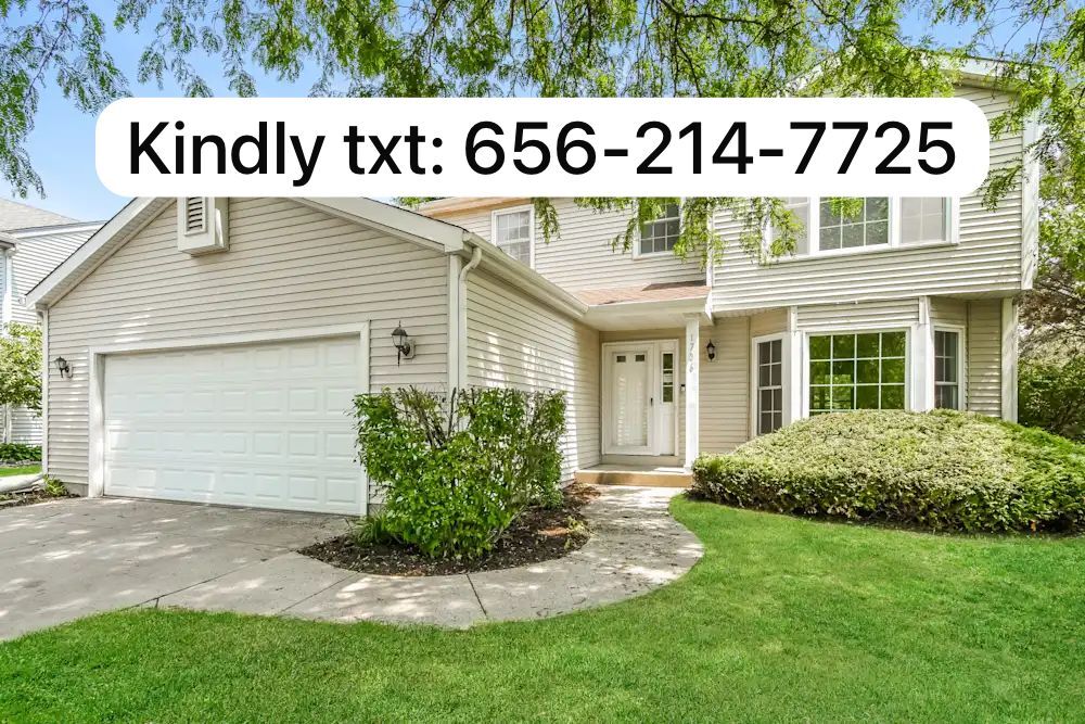 1707 Jennifer Ln in McHenry, IL - Building Photo
