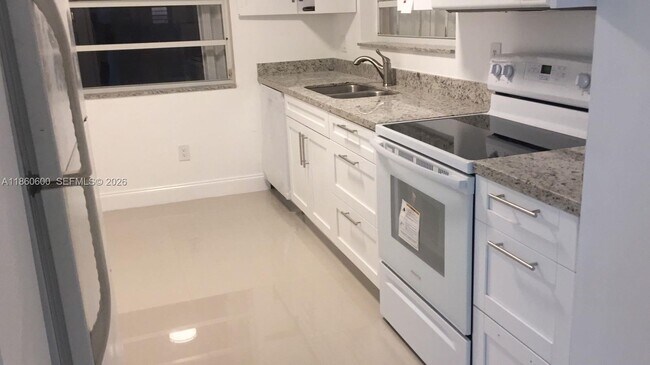 2662 SE 19th Ct in Homestead, FL - Building Photo - Building Photo