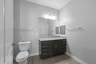 Evoke Living at Westerly Hills Apartments in Charlotte, NC - Foto de edificio - Building Photo