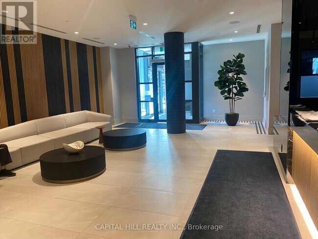 2545 Simcoe St N in Oshawa, ON - Building Photo - Building Photo