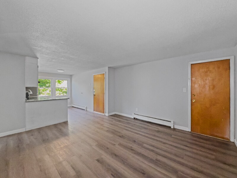 21-25-25 Horne St in Methuen, MA - Building Photo