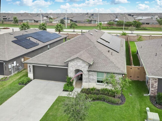 property at 2612 Golden Palms Ln