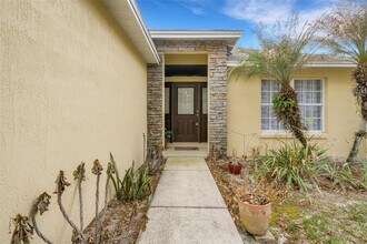 654 Lake Clark Pl in Lakeland, FL - Building Photo - Building Photo