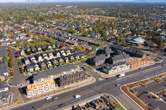 Calaveras Townhomes in Bend, OR - Building Photo - Building Photo