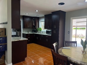 10291 Masterson Rd in Stanton, CA - Building Photo - Building Photo