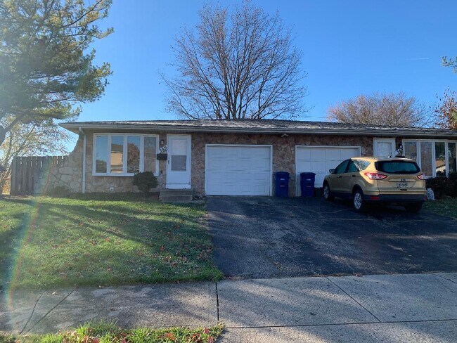 property at 369 Tradewind Ct