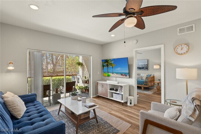 27111 Matheson Ave in Bonita Springs, FL - Building Photo - Building Photo