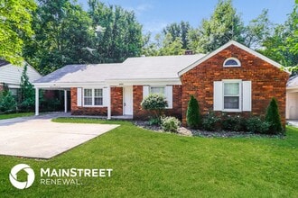 5273 Quince Rd in Memphis, TN - Building Photo - Building Photo