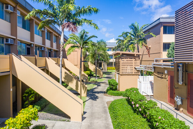 Waena Apartments in Honolulu, HI - Foto de edificio - Building Photo