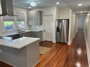 1239 7th St in New Orleans, LA - Foto de edificio - Building Photo