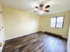 200 Fernwood Rd in Wintersville, OH - Building Photo - Building Photo