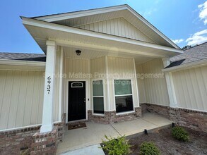 6937 Trail Ride S in Milton, FL - Building Photo - Building Photo