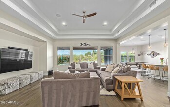 6028 E Thunder Hawk Rd in Cave Creek, AZ - Building Photo - Building Photo