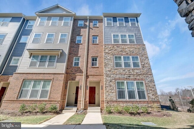 property at 2868 Brewers Crossing Way