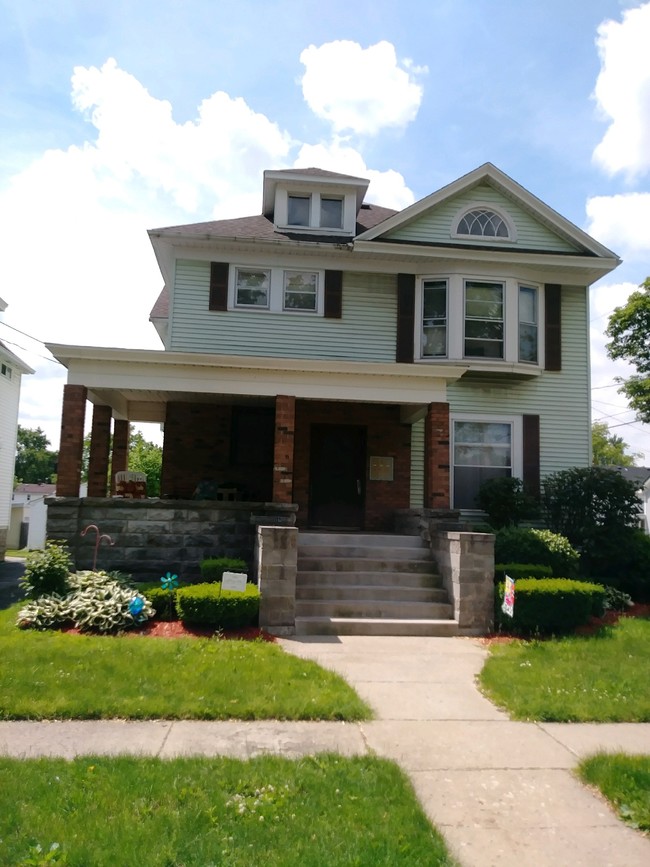 50 Spruce St in Lockport, NY - Building Photo - Primary Photo