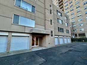 7430 JFK Blvd E in North Bergen, NJ - Building Photo - Building Photo