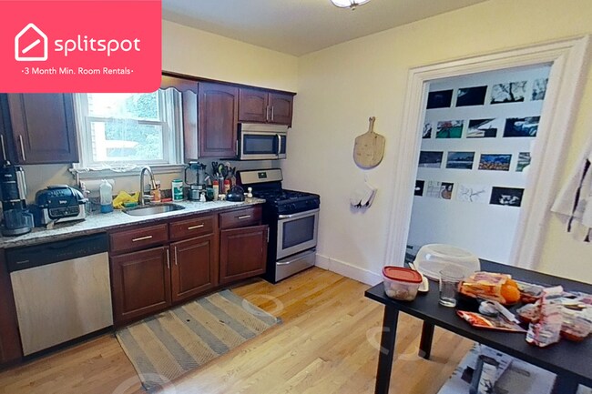 42 Marcella St photo'