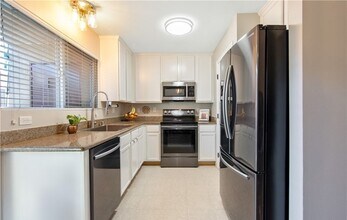 3535 Madison Ave in San Diego, CA - Building Photo - Building Photo
