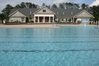 Fort Polk in Leesville, LA - Foto de edificio - Building Photo