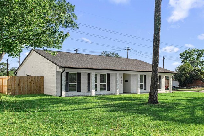 6022 Willowbend Blvd in Houston, TX - Building Photo - Building Photo