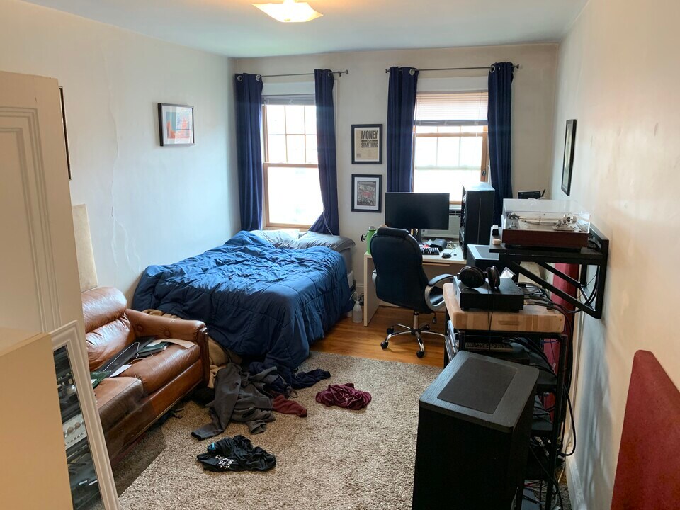 48 Strathmore Rd, Unit 45 in Boston, MA - Building Photo