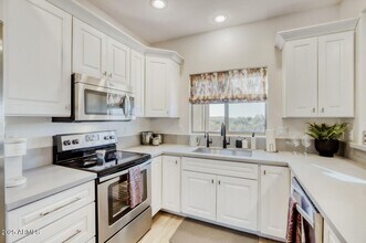 8880 E Paraiso Dr in Scottsdale, AZ - Building Photo - Building Photo