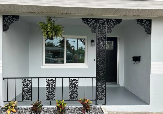 787 Lakeside Dr in Dunedin, FL - Foto de edificio - Building Photo