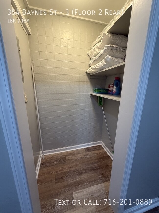 354 Baynes St in Buffalo, NY - Building Photo - Building Photo