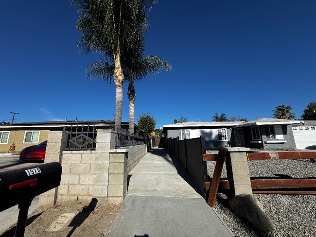 1976 W 18th St in San Bernardino, CA - Building Photo - Building Photo