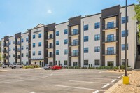 Creek Town Flats in Stone Mountain, GA - Building Photo - Building Photo