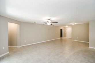 9069 Open Fld Rd in Jacksonville, FL - Building Photo - Building Photo