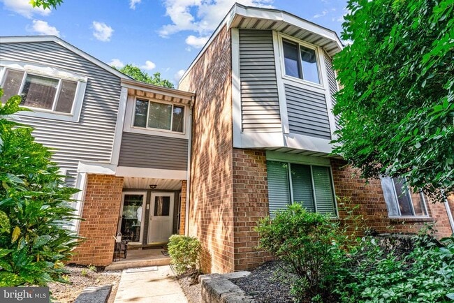 property at 105 Mulberry Cove