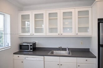 1100 NE 9th Ave in Fort Lauderdale, FL - Building Photo - Building Photo