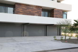 Mz Townhomes in Scottsdale, AZ - Foto de edificio - Building Photo