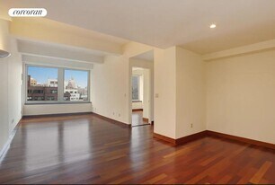 305 E 63rd St in New York, NY - Building Photo