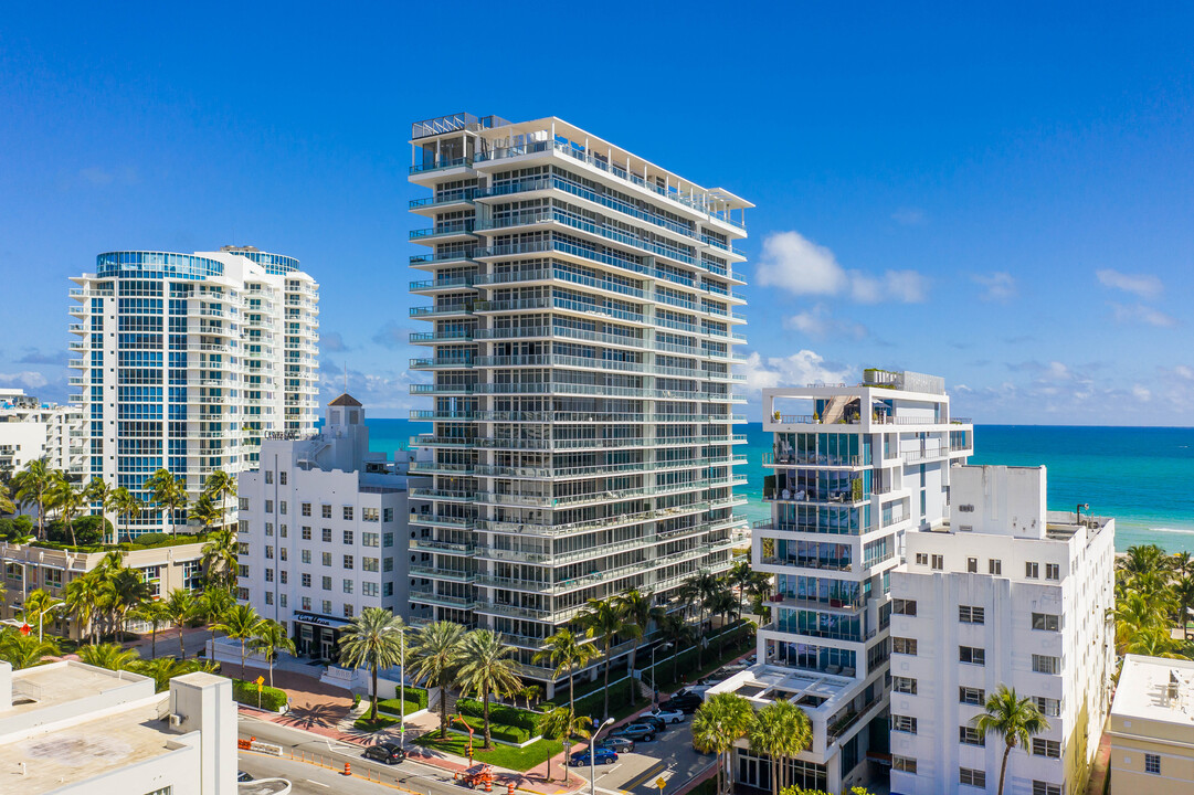 Caribbean Hotel in Miami Beach, FL - Foto de edificio