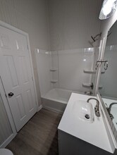 1007 Bois D'Arc St in Commerce, TX - Building Photo - Building Photo