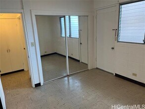 1475 Thurston Ave in Honolulu, HI - Building Photo - Building Photo