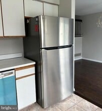 47 Geraldine Rd in East Windsor, NJ - Building Photo - Building Photo
