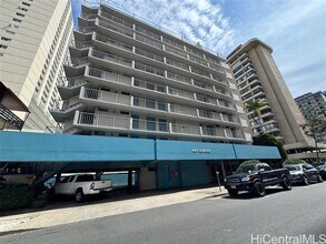 441 Lewers St in Honolulu, HI - Building Photo - Building Photo