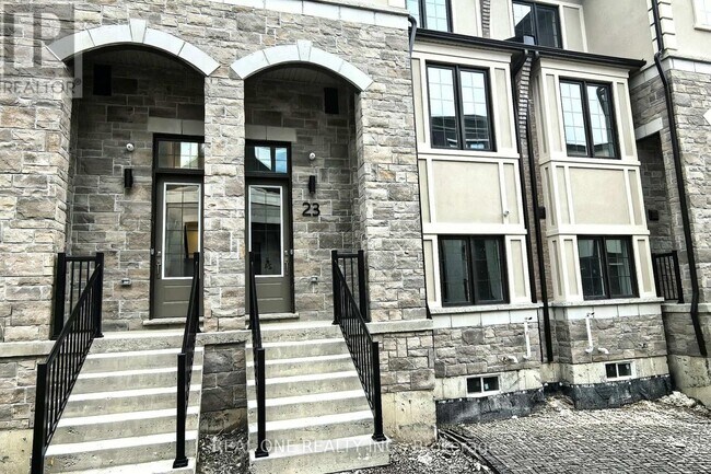 23 Agnes Ln. in Richmond Hill, ON - Building Photo - Building Photo
