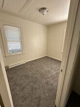 24117 Eton Ave in Dearborn Heights, MI - Building Photo - Building Photo