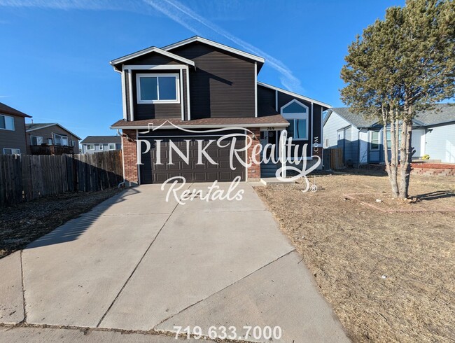 769 Memory Ln in Fountain, CO - Building Photo - Building Photo